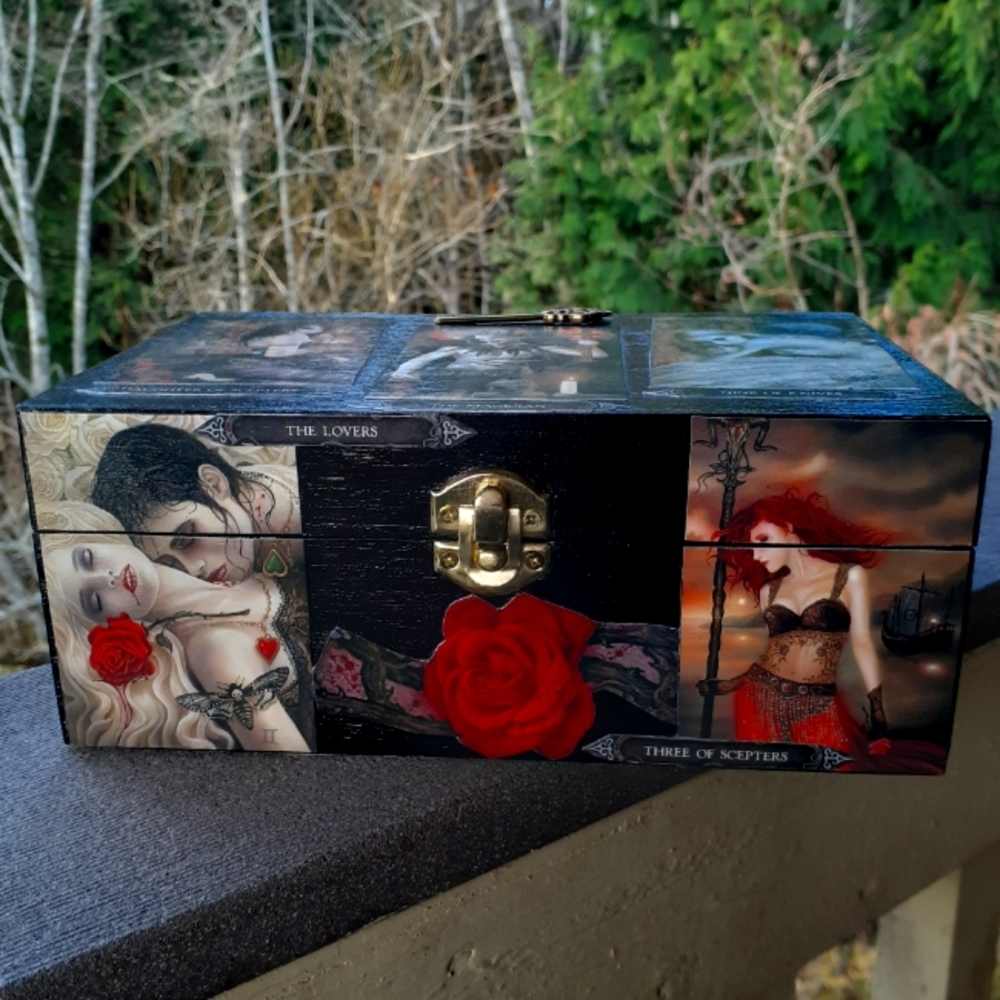 Tarot Box (Handmade)